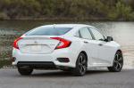 Honda Civic Touring Sedan 2015 года (NA)